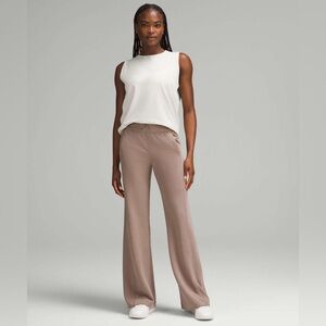 Lululemon Ribbed Softstreme Mid Rise Pant 32" size 4 Taupetastic TPTC